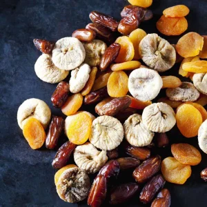 میوه خشک برای کم خونی